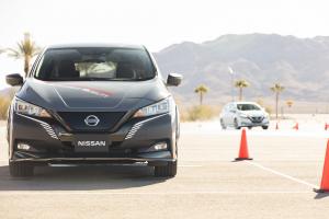 Nissan Leaf All-Wheel-Control Test Car 2019 года 